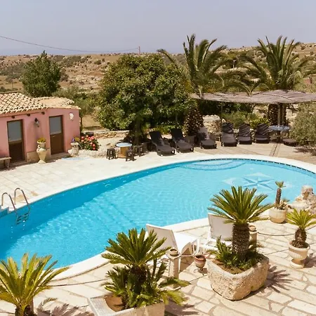Virginia Lodge Ragusa