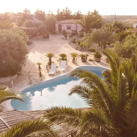 Lodge Virginia Ragusa