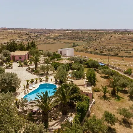 Virginia Lodge Ragusa