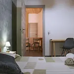 Lodge Virginia Ragusa