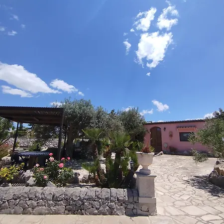 Lodge Virginia Ragusa